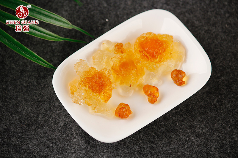 桃胶煮多久才能食用，桃胶煮熟的判断依据有哪些——中药材批发市场，西洋参批发，参茸礼品定制